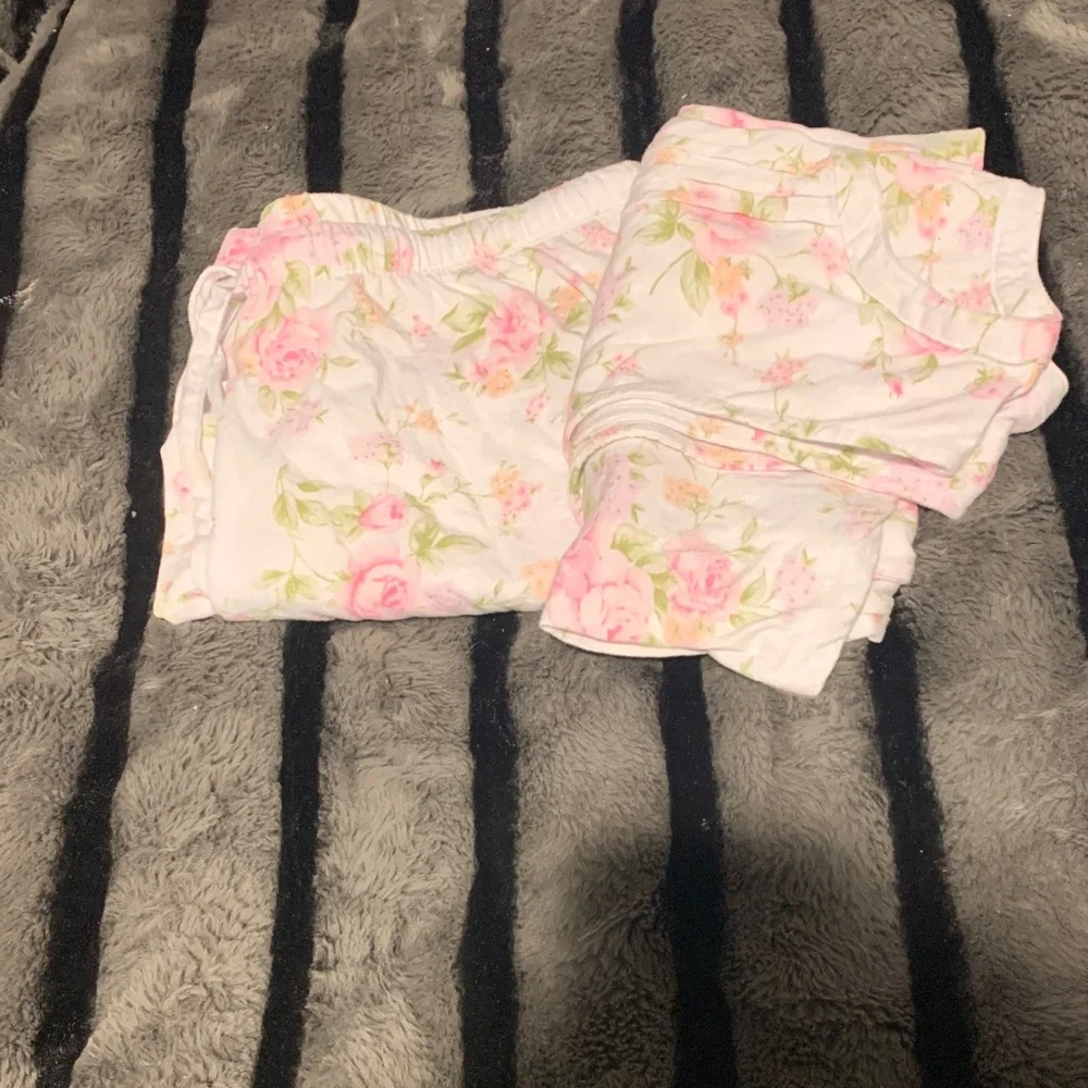 #510 Floral Pajama Set with Pink Roses - Picture 9 of 9
